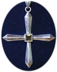 antikes Silberamulett mit Piktogramm