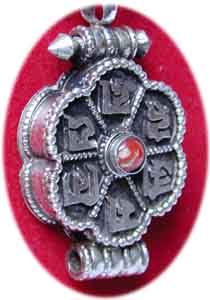 Ghau mit Astamangala