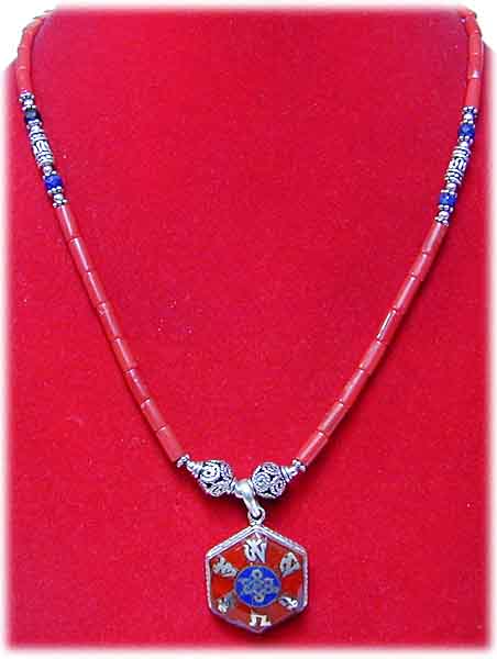  Korallenkette mit Inlay Mantra Anh�nger