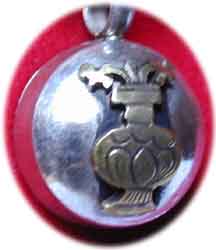 Ghau mit Astamangala